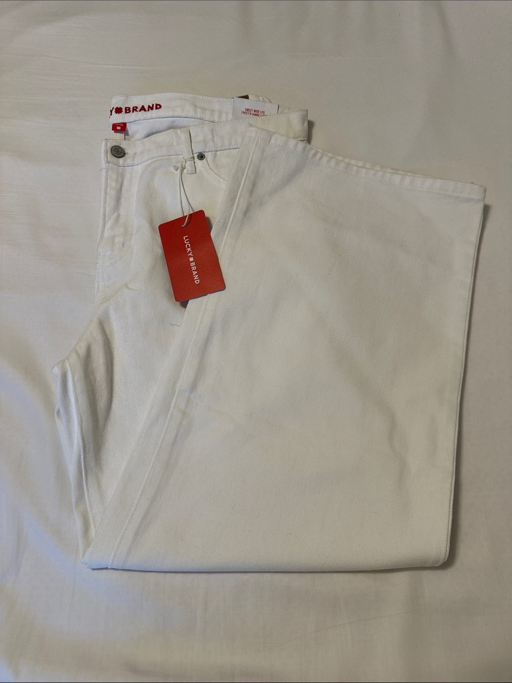Lucky Brand woman's white ultra high rise wide leg jeans 14/32